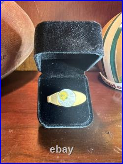 1960s Vintage Team Issued Jewelry, Rare Piece Green Bay Packers Vince Lombardi 1960s Vintage Team Issued Jewelry, Rare Piece Green Bay Packers Vince Lombardi