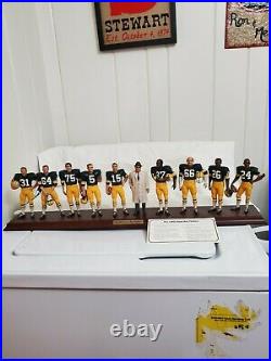 1966 green bay packers 10 figurine masterpiece from The Danbury Mint