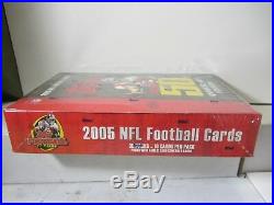 2005 TOPPS FOOTBALL FACTORY SEALED BOX (36 packs)AARON RODGERS RC Hobby