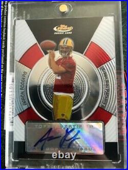 2005 Topps Finest Aaron Rodgers AUTO Rookie #105/299 RARE