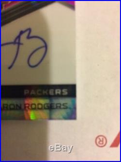 2018 Spectra Illustrious Legends Aaron Rodgers Pink Auto 15/15 Packers