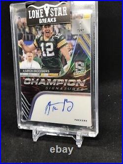 2020 Panini Spectra Aaron Rodgers /10 On Card Auto Champion Signatures Gold