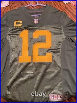 Aaron Rodgers Limited Jersey classic throwback with captins patch, lagre