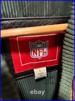 Barely used large vintage green bay packers leather jacket Barely used large vintage green bay packers leather jacket