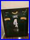 Brett_Favre_UDA_2_10_Framed_Autographed_Jersey_with_Super_Bowl_stats_01_xyde