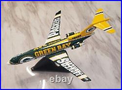 Danbury Mint Diecast Boeing 727-100 NFL Green Bay Packers Team Plane New in Box