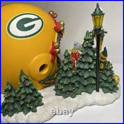 Danbury Mint Green Bay Packers Game Day At Santa's Light Up Helmet Scene Village