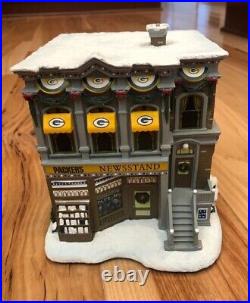 Green Bay Packers Hawthorne Village Packers News Stand Light-up Building