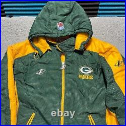 Green Bay Packers Jacket Mens Large Green Vintage Logo Athletic Pro Line Hooded