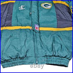 Green Bay Packers Jacket Mens Large NFL Pro Line Hooded Quilt Lined Logo Athleti