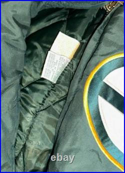 Green Bay Packers Logo Athletic Jacket Men Medium Hooded Vintage NFL PRO LINE Green Bay Packers Logo Athletic Jacket Men Medium Hooded Vintage NFL PRO LINE