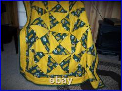 Green Bay Packers NFL Lap Quilt with 1 Pillow, NEW