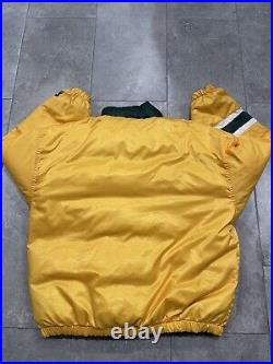 Green Bay Packers NFL Reversible Down Filled Starter Puffer Jacket Size Large