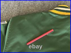 Green Bay Packers VTG Starter Satin Bomber Jacket NFL Patch Quilted XL