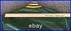 Green Bay Packers VTG Starter Satin Bomber Jacket NFL Patch Quilted XL