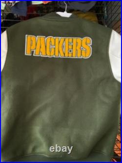 Green Bay Packers Varsity Jacket Green White Embroidered Logo NWT Green Bay Packers Varsity Jacket Green White Embroidered Logo NWT