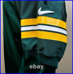 NIKE PRO LINE Mens 52 Green Bay Packers BRETT FAVRE 4 HOF NFL Green Sewn Jersey