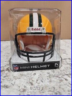 Rare Riddell NFL Green Bay Packers Super Bowl 45 Champs Mini-Helmet