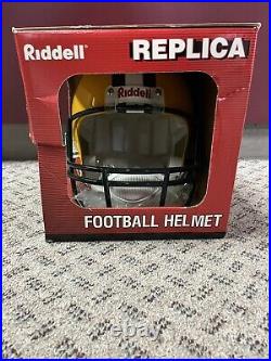 Riddell Green Bay Packers Replica Football Helmet