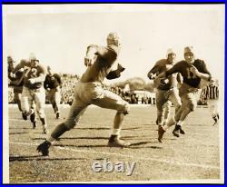SCARCE! 1938-42 Cecil Isbell, Green Bay Packers, Original Action Photo, 8 x 10