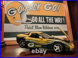 Stunning? Limited Edition Diecast Green Bay Packers Chevy Corvette 2005 Yr