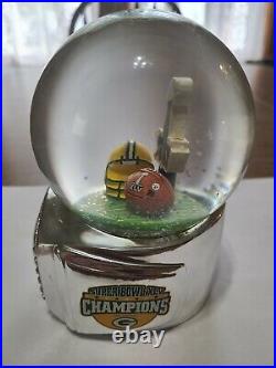Super Bowl 45 XLV Confetti Globe Green Bay Packers, Snow Globe, ring base