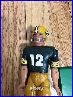 Vintage 1977 GREEN BAY PACKERS Toy Football Player Figure NFL Action Team Mate