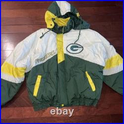 Vintage 1994 Green Bay Packers NFL Pro Player puffer jacket Size L