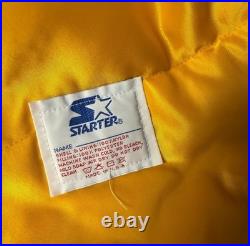 Vintage 80s 90s Green Bay Packers Starter Jacket. Team issue. Read description