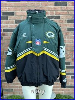Vintage 90's NFL Pro Line Green Bay Packers Parka Jacket Coat L w Hidden Hood Vintage 90's NFL Pro Line Green Bay Packers Parka Jacket Coat L w Hidden Hood