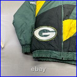 Vintage Green Bay Packers Jacket Mens Large Green Black Puffer Shark Tooth