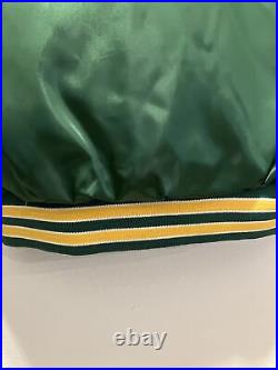 Vintage Green Bay Packers NFL Chalk Line Satin Jacket Green Bomber USA NEW W TAG