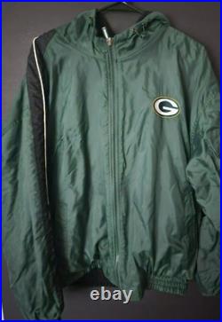 Vintage Green Bay Packers Reversable Heavyweight Hoodie to Rain Resistant Coat