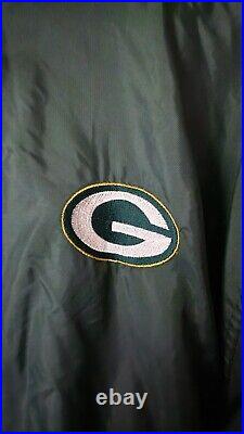 Vintage Green Bay Packers Reversable Heavyweight Hoodie to Rain Resistant Coat