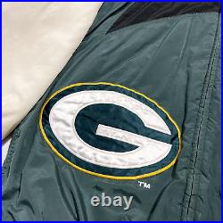 Vintage Green Bay Packers Shark Tooth Logo Athletic Puffer Jacket Medium