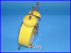 Vintage NFL Green Bay Packers Lafayette Watch Co Yellow Alarm Clock Sc2