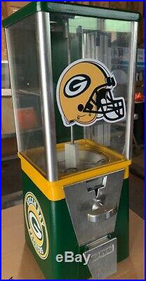 Vintage Oak Commercial Gumball Machine Green Bay Packers
