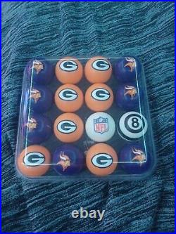 Vintage Offical NFL Green Bay Packers And Minnesota Vikings Pool Ball Set