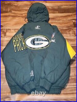 Vintage Rare Green Bay Packers Logo Athletic Double Sharktooth Jacket Size L/XL