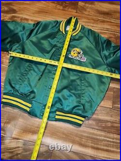 Vintage Rare NFL Green Bay Packers Chalk Line Satin Sports Spellout Jacket Sz L