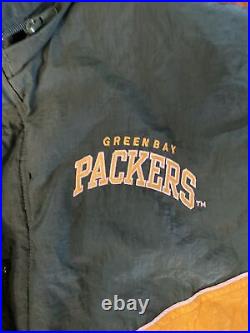 Vtg Green Bay Packers Starter NFL Pro Line Jacket Men's Medium Puffer Zip 90 EUC